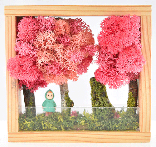 Scandia Moss 3D Frame_Interior Item_ Girl in the Forest